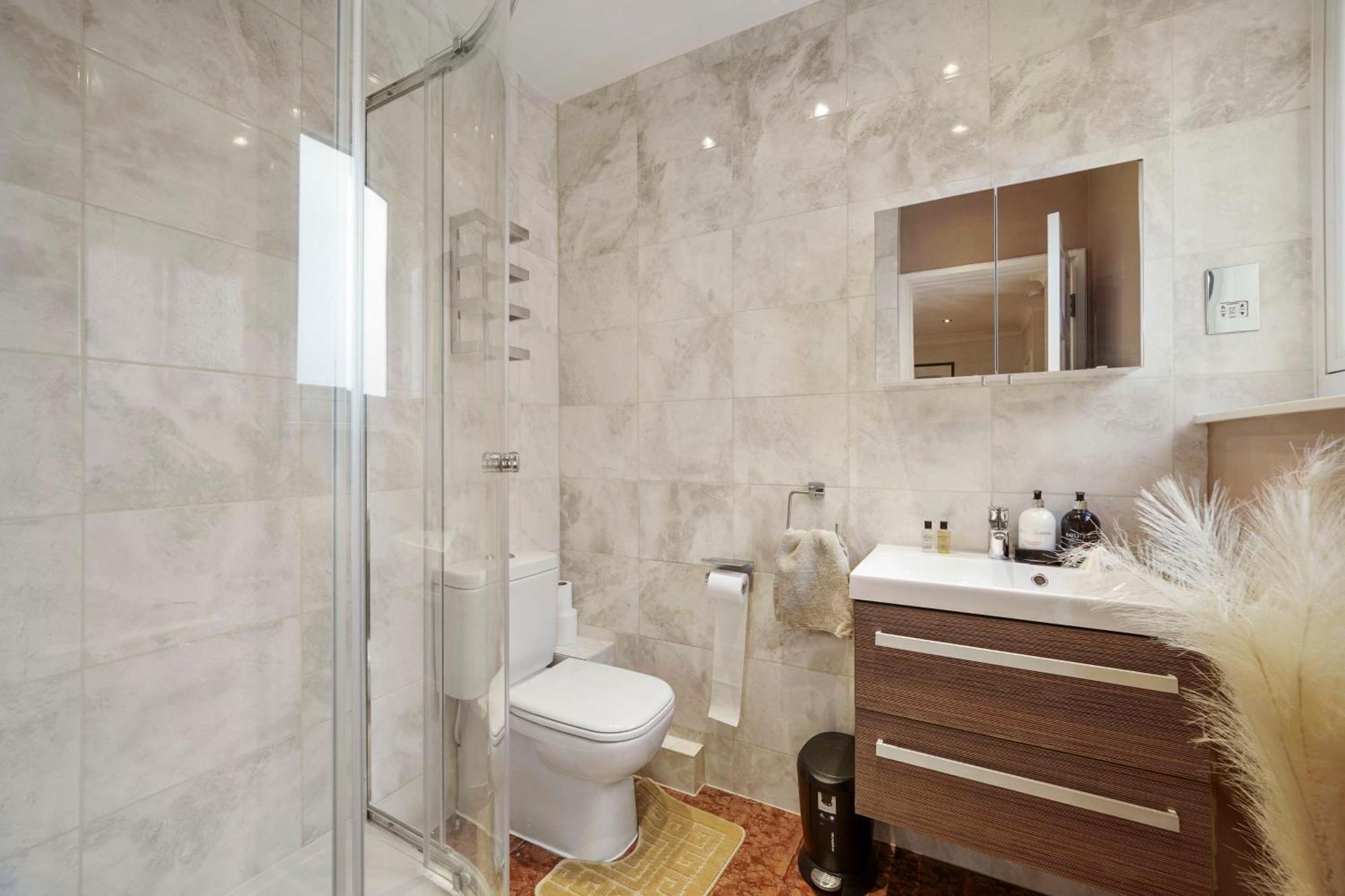 Mews House London With Private Patio & Parking别墅 外观 照片