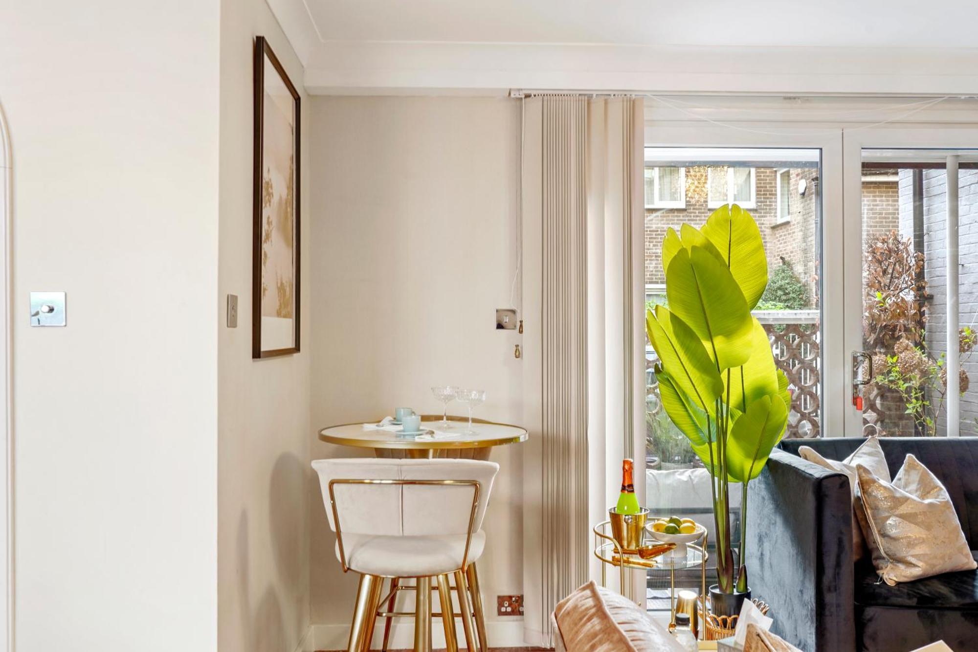 Mews House London With Private Patio & Parking别墅 外观 照片