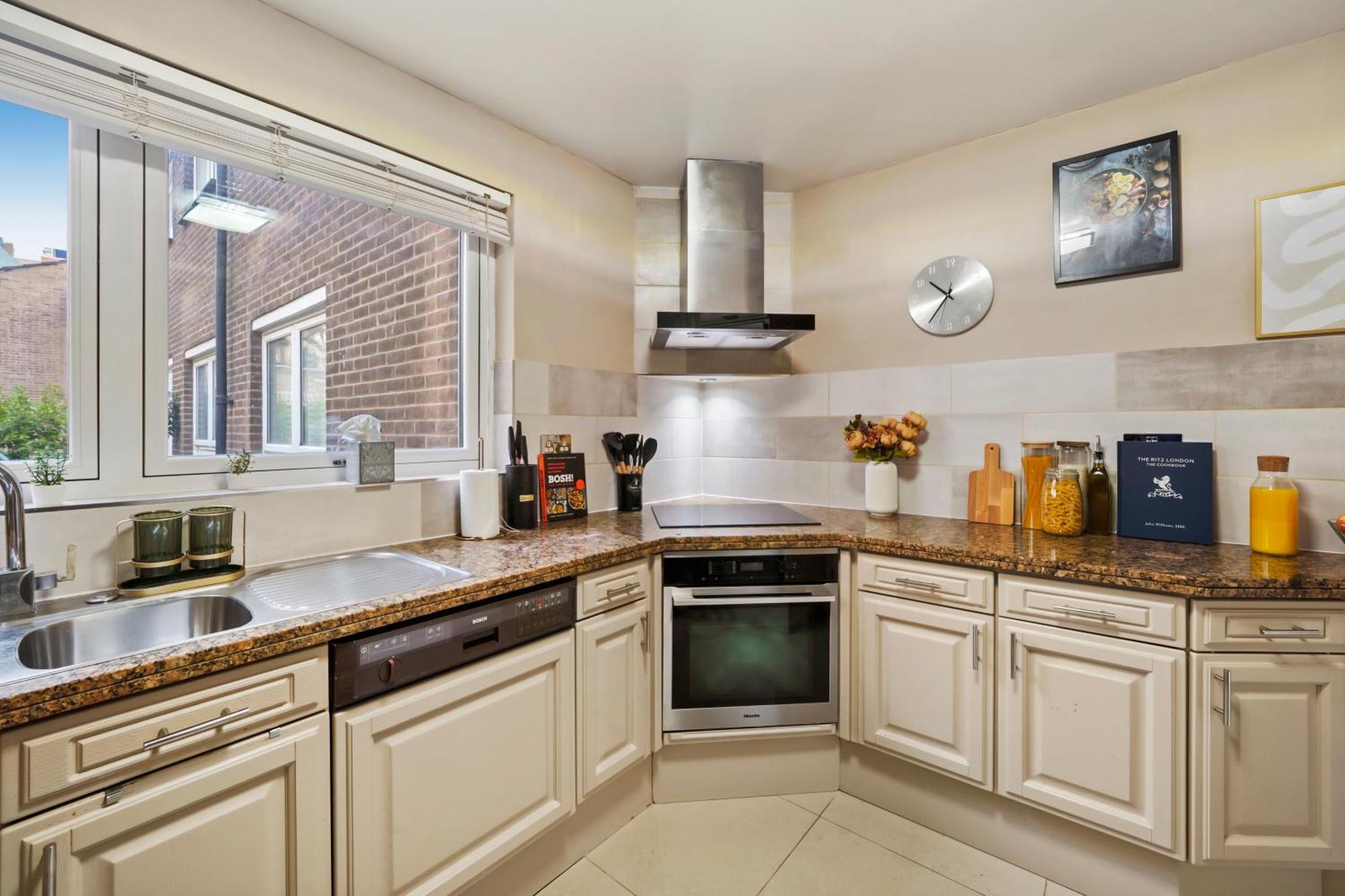 Mews House London With Private Patio & Parking别墅 外观 照片